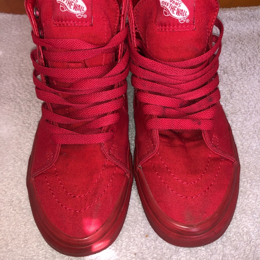SK8-HI Red Vans